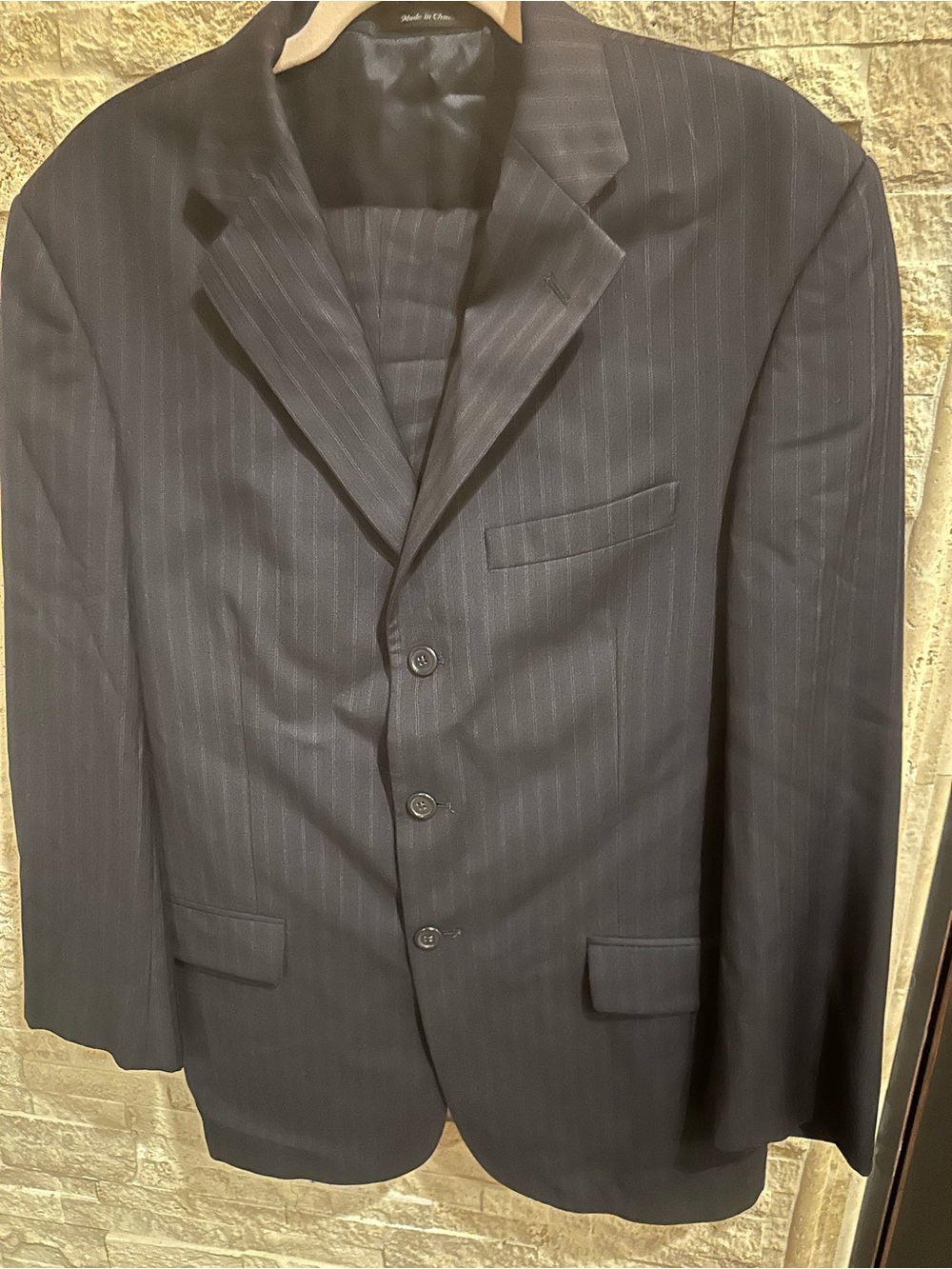 TALLIA uomo Lori piana Classic Navy Pinstripe Three-Button Suit Jacket & Pants